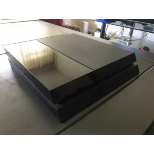 Playstation 4 met 3 spellen