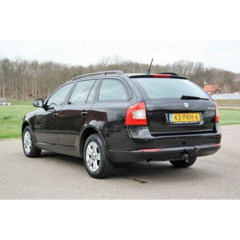 Skoda Octavia Combi 1.6 TDI Greentech Ambition Business Line