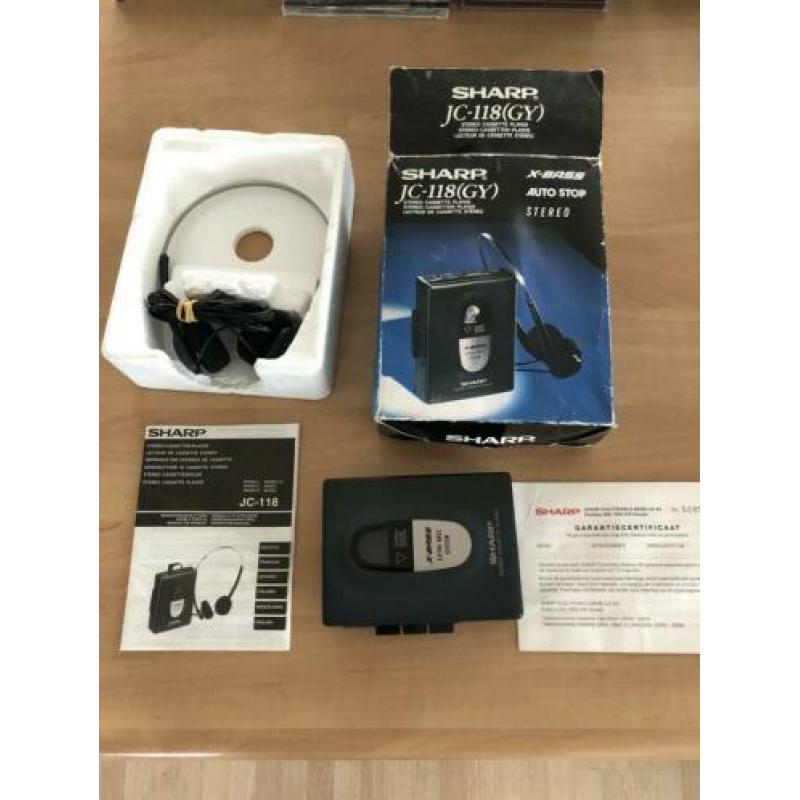 Sharp walkman