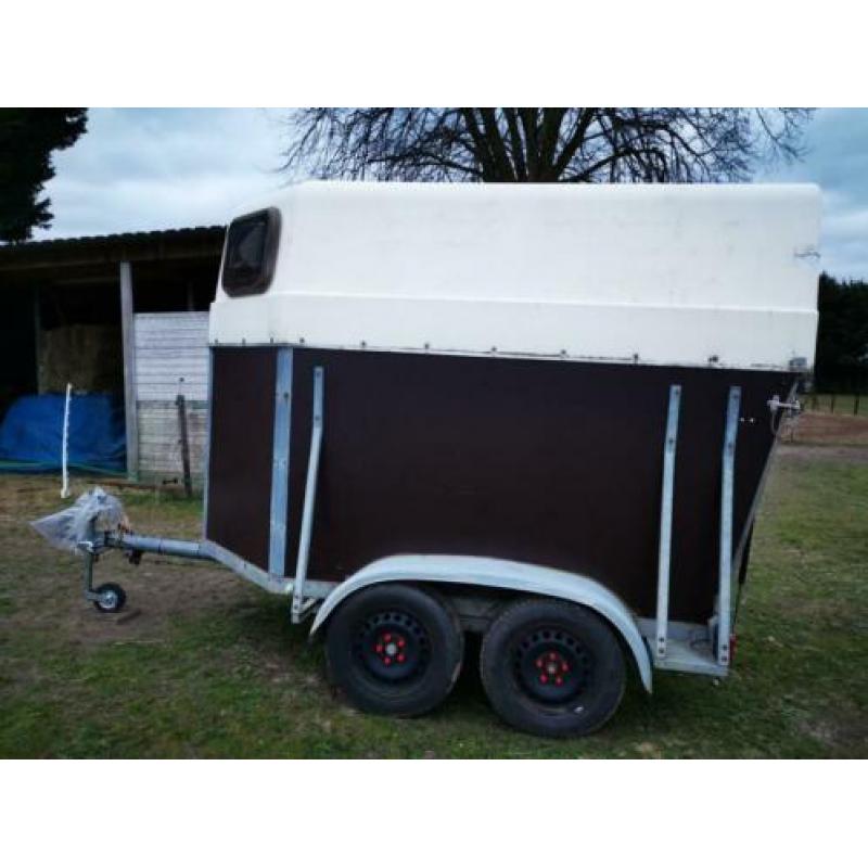 2 paards trailer