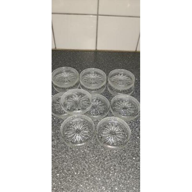 12 mooie glazen antieke ster onderzetters bakjes 7,5 cm