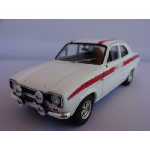 Ford Escort MK1 Mexico Wit VA09519 van CORGI-VANGUARDS 1/43