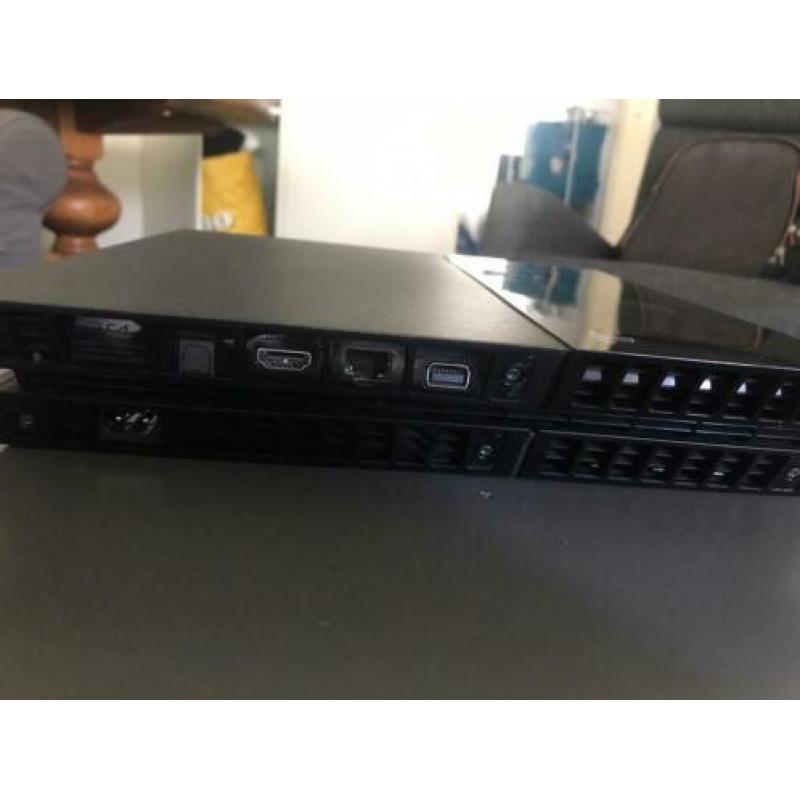 Playstation 4 met 3 spellen