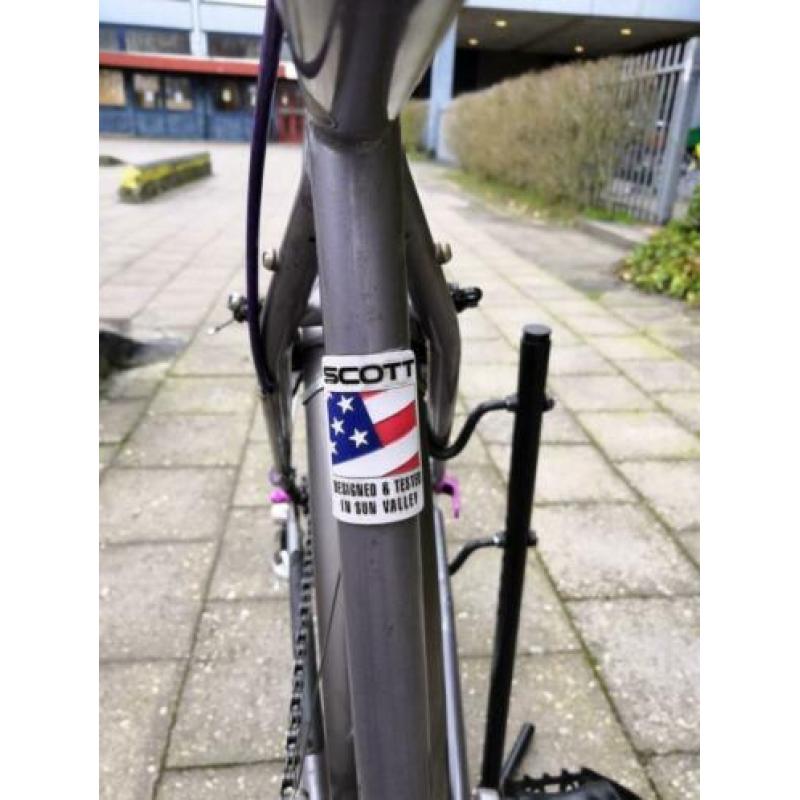Scott Impulse toerfiets 49 cm 21 versnellingen 26 inch