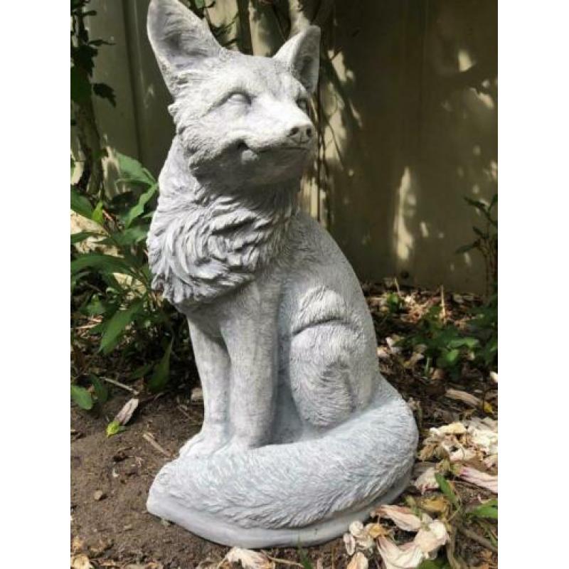 Vos, stenen beeld, vos dierfiguren,tuinbeelden-decoratie