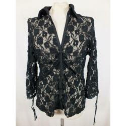 Gave zwarte kanten blouse.Mt M.Merk Trois de Bologne