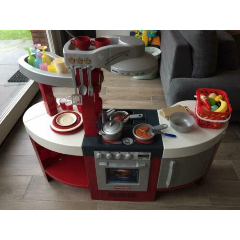 MIELE speelkeuken Gourmet International + div accessoires !