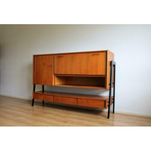 Vintage sideboard | dressoir | jaren 60 | kast