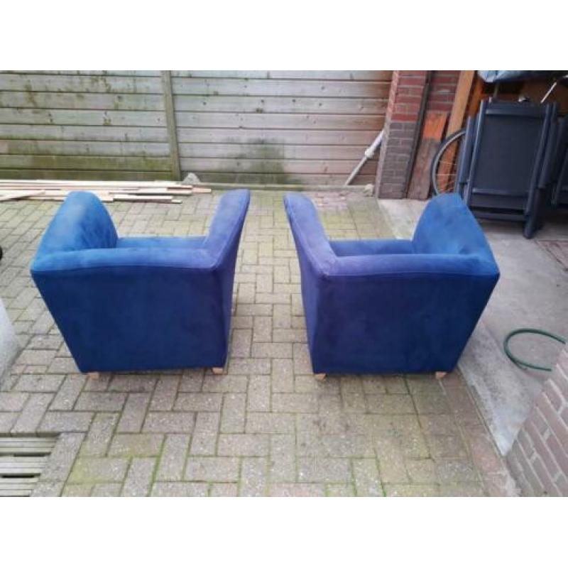 2 blauwe stoelen 75 x 90 cm