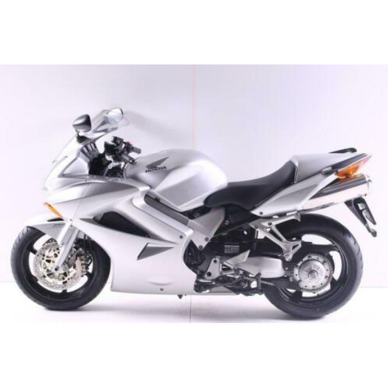 Honda VFR 800 V-TEC ABS (bj 2002)