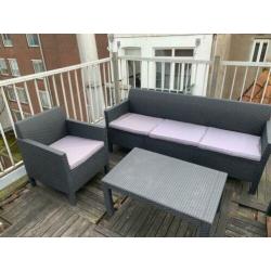 Terras lounge set.