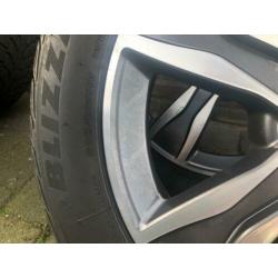 2 complete Sets Mercedes 5x112 Zomer/Winter