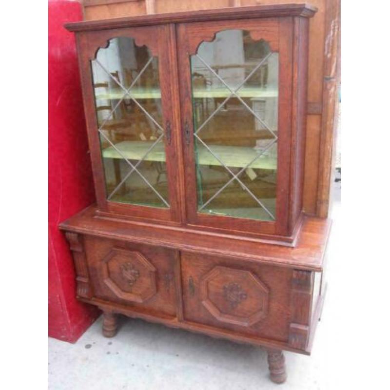brocante kast / opruiming / nu van € 150,00 voor € 75,00