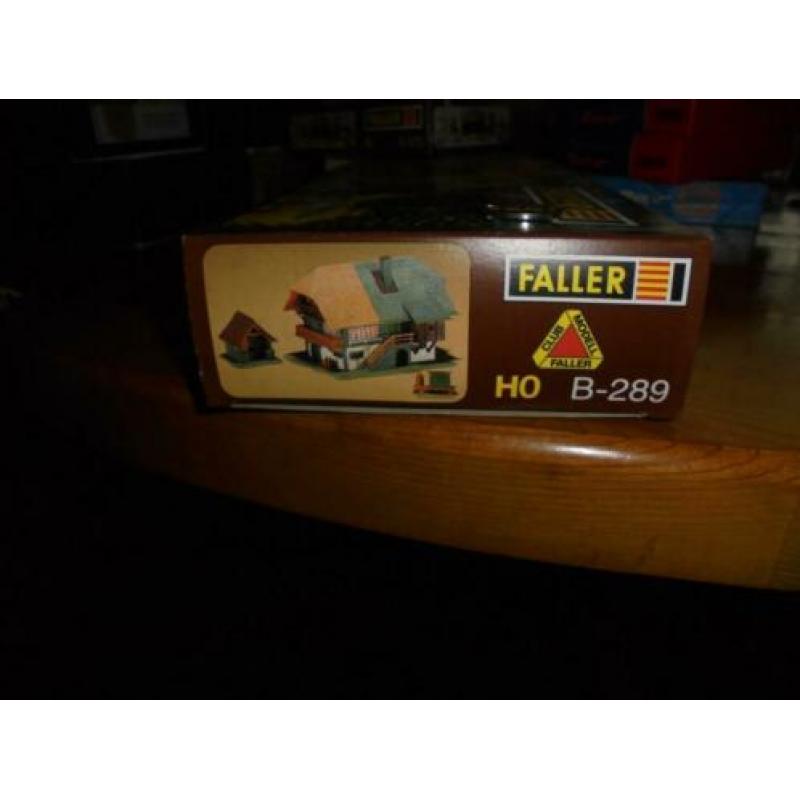 Faller HO B289 bouwdoos