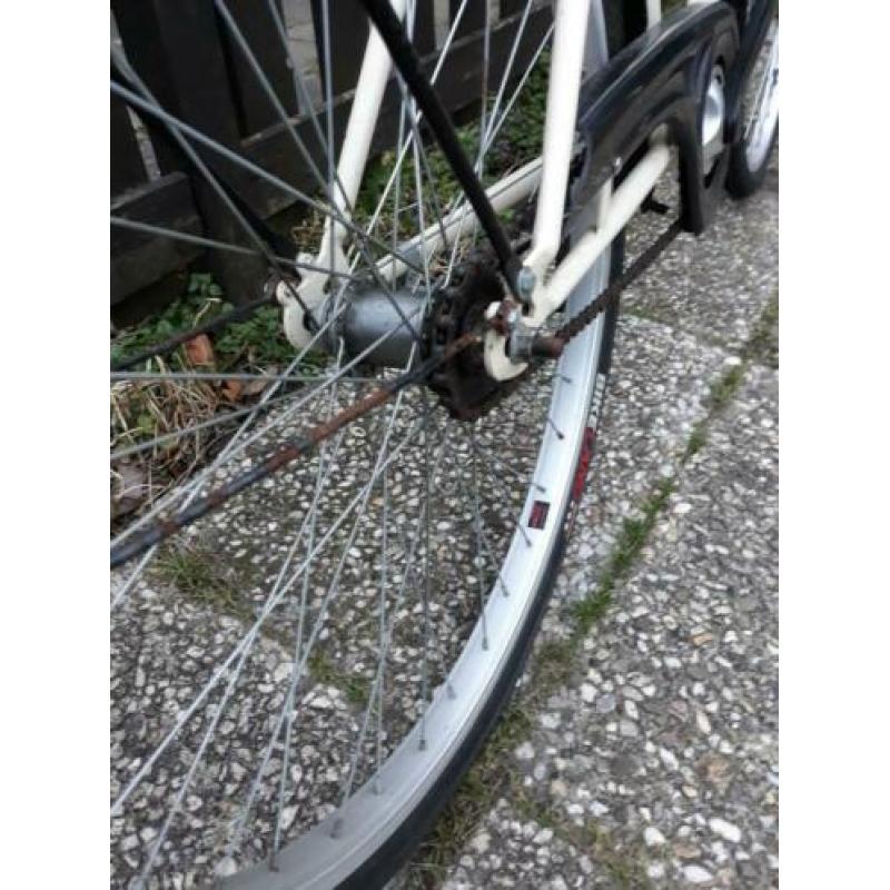 Kinderfiets zonder ACHTERLICHT.24 inch