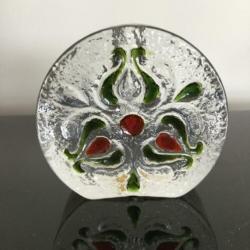Walther glass “wheel” vaas met bloemdecoratie