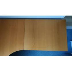 Ruim IKEA hoekbureau 240x200