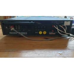 Luxman R 2050