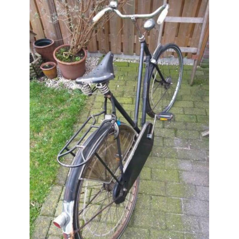 Locomotief damesfiets