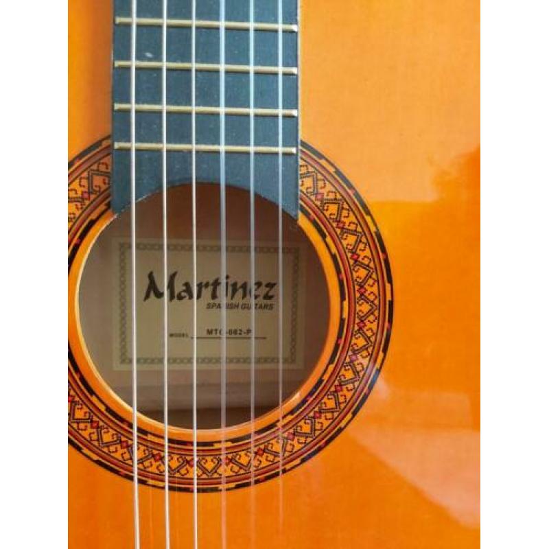 Martinez 1/2 gitaar