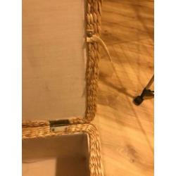 Rotan/ rieten kist (62x38x40 cm)