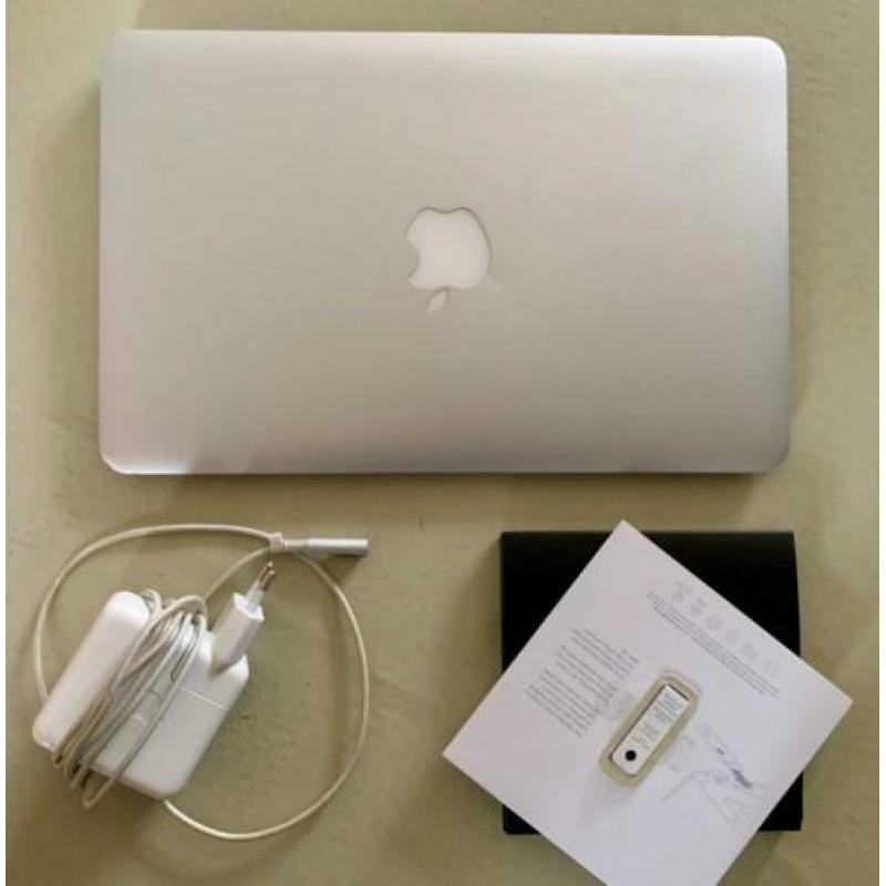 Apple MacBook Air 11" mid 2011
