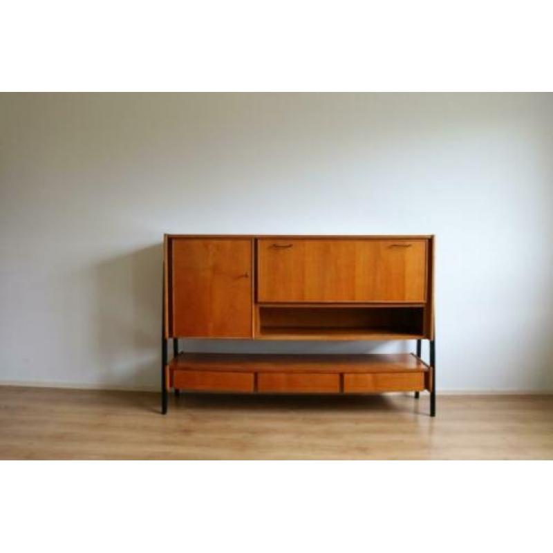 Vintage sideboard | dressoir | jaren 60 | kast