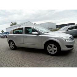 Opel Astra 1.7 CDTi Business APK 22-06-2020!
