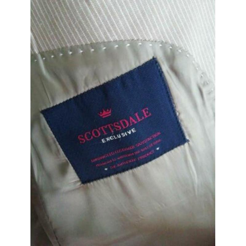 Beige/zandkleurig tweedelig pak. Scottsdale. Maat XL