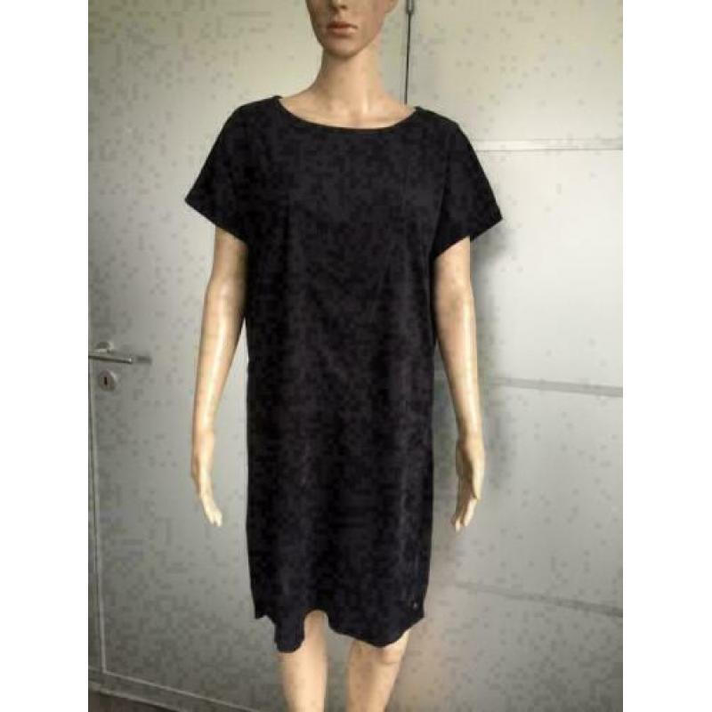 D03 GARCIA maat M=38/40 imitatie-suede leren jurk zwart