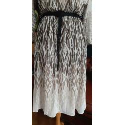 Mooie vintage jurk maat 38/40 kleur bruin