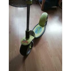 Een stoere kunststof step. Mini Trex.
