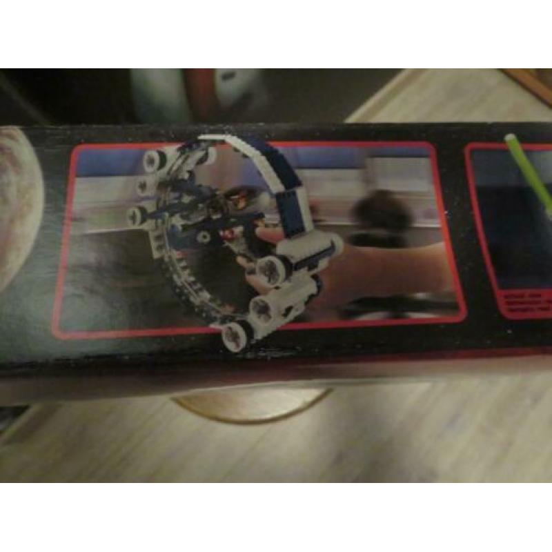 Lego Star Wars 7661 Jedi Starfighter With Hyperdrive Ring