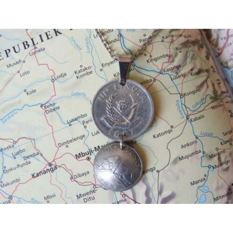 Congo: originele munt ketting/sleutelhanger reiscadeau