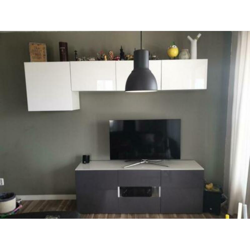 Tv meubel opstelling greeploos