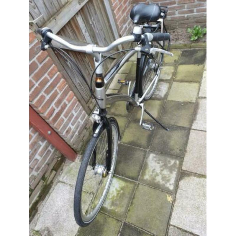 Als Nieuw Sparta Thaka heren fiets 57 frama 28 inch.