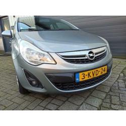 Opel Corsa 1.2-16V Cosmo
