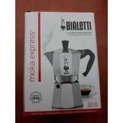 Bialetti Moka express 4 kops