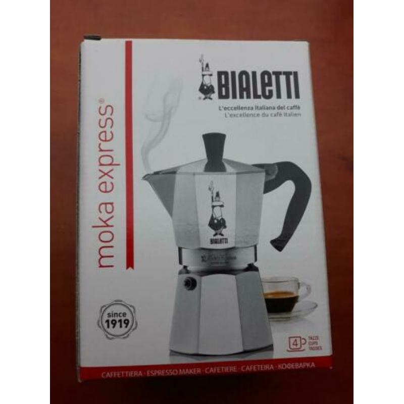 Bialetti Moka express 4 kops