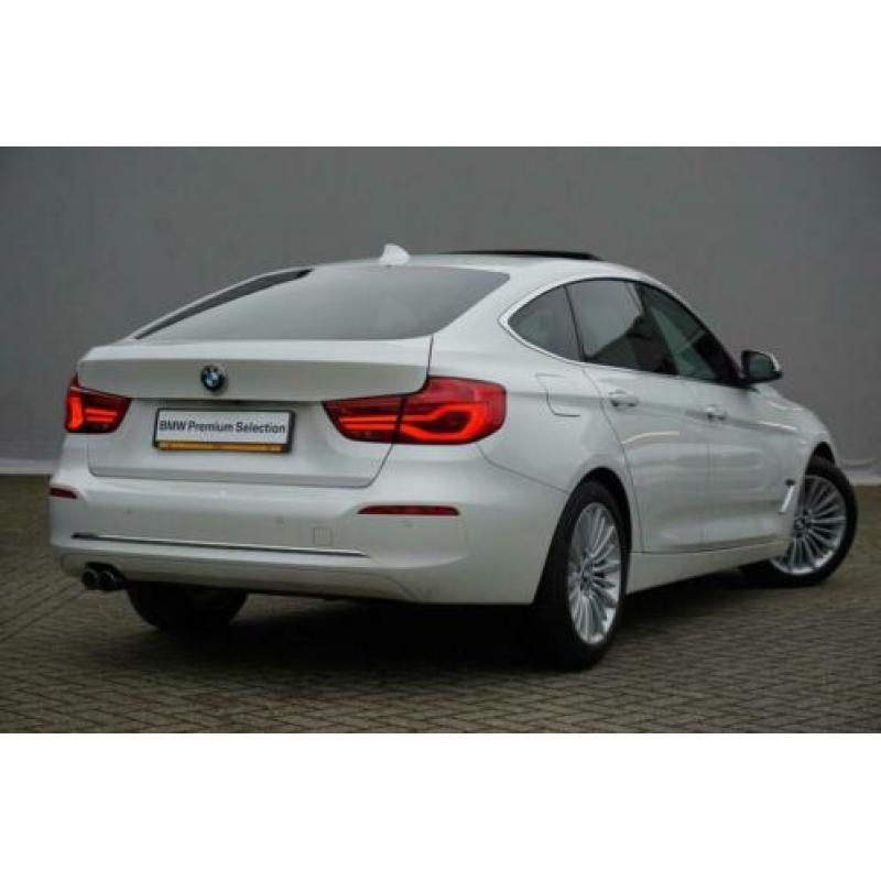 BMW 3 Serie 330i Gran Turismo Aut. High Executive Luxury Lin