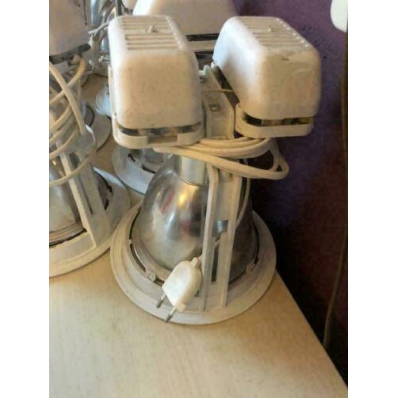 Inbouwspot met spaarlamp voor systeemplafons (40 Stuks).