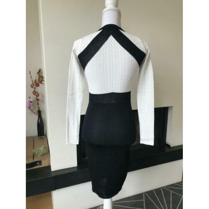 Nikkie Nila dress jurk 32 xxs ZGAN
