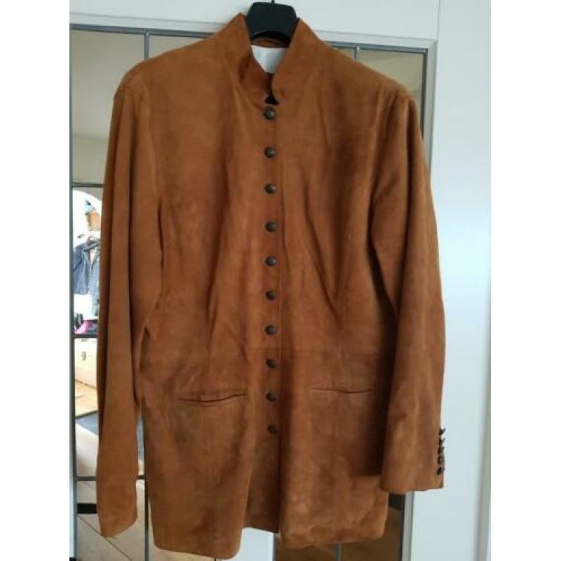 Lange rood/bruine suede jas van Sniffers maat 44