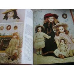 Engelstalig poppenboek / boek met antieke poppen - Dolls