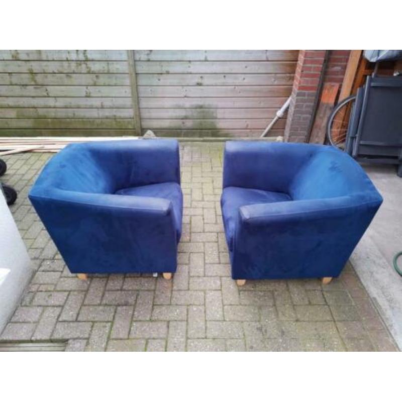 2 blauwe stoelen 75 x 90 cm