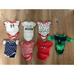 Pakket rompers maat 56