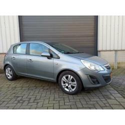 Opel Corsa 1.2-16V Cosmo