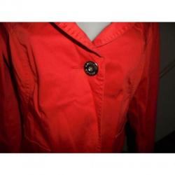 D4A Armani vuur rood jasje merk knoop label op de kraag D38