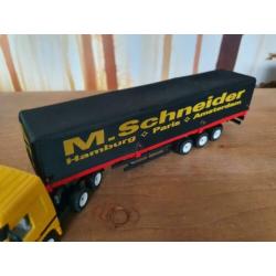 Siku Mercedes Actros M. Schneider Amsterdam 1:55 NM