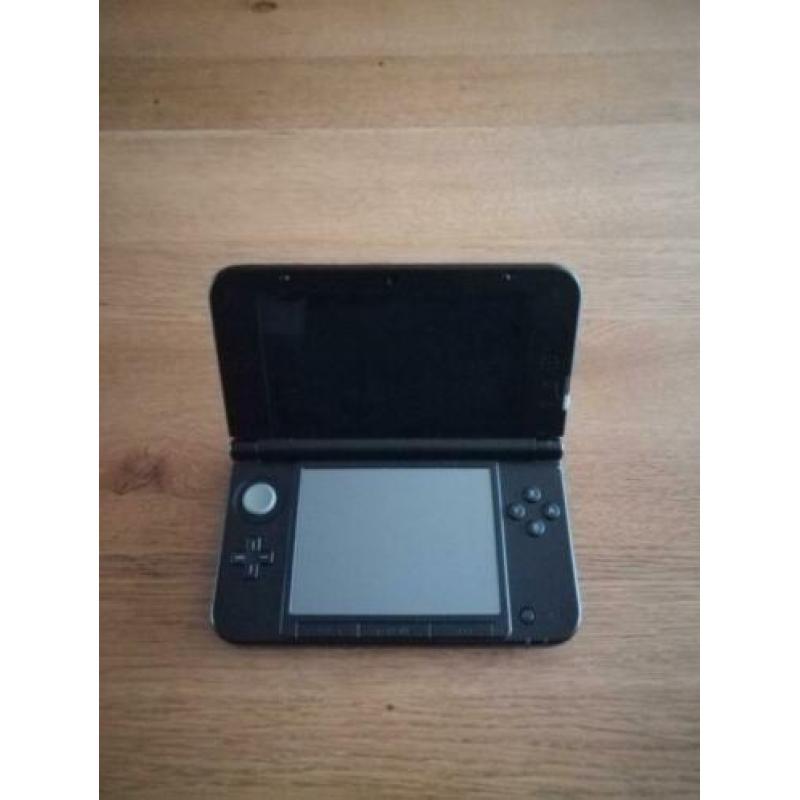 Nintendo 3ds xl